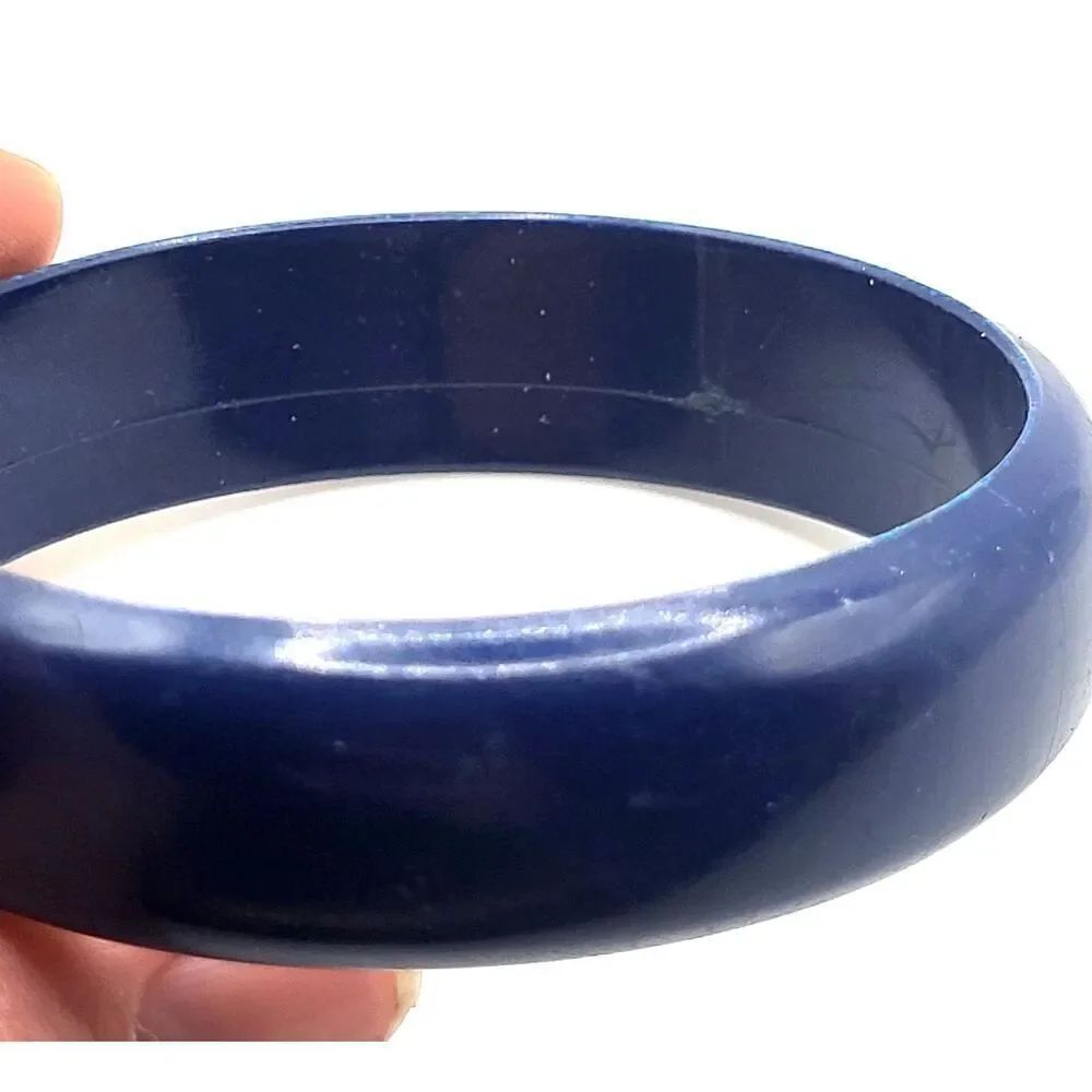 Vintage 60s Chunky Navy Blue Bangle Bracelet 2.5in dia 0.75in wide